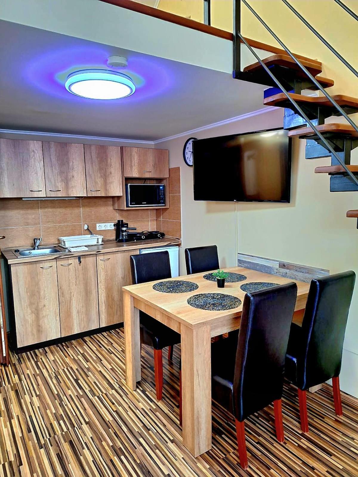 Angyal Apartman ยูลา ภายนอก รูปภาพ